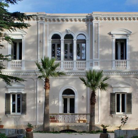 Villa Camilla Mola di Bari Luaran gambar
