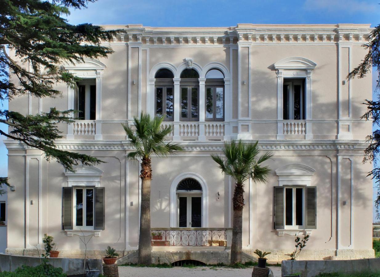 Villa Camilla Mola di Bari Luaran gambar