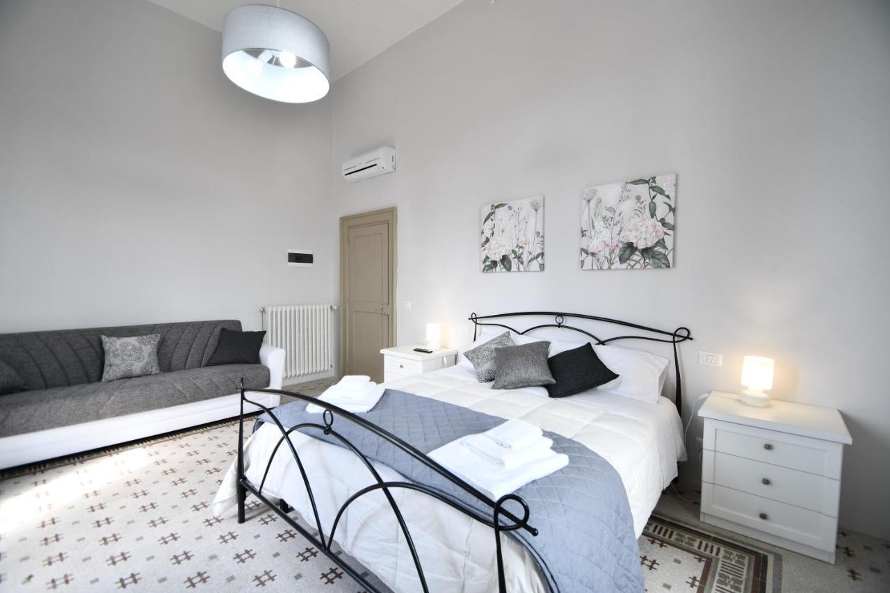 Villa Camilla Mola di Bari Luaran gambar